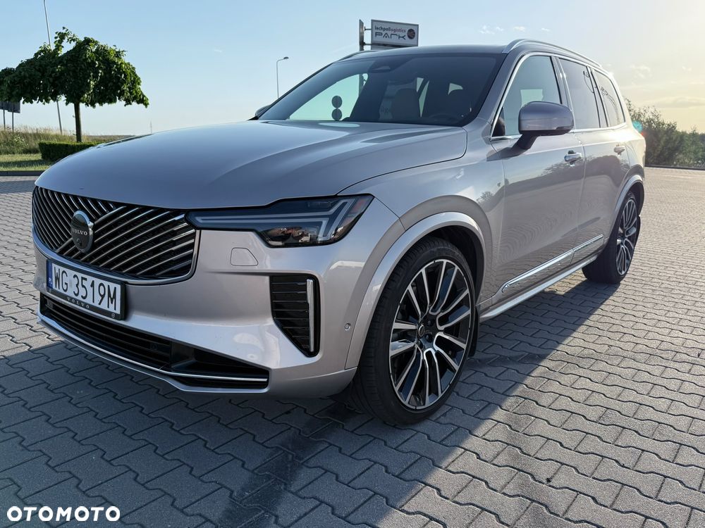 Volvo XC 90 - 1