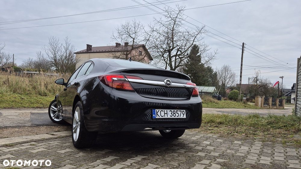 Opel Insignia 1.4 T Cosmo S&S - 4