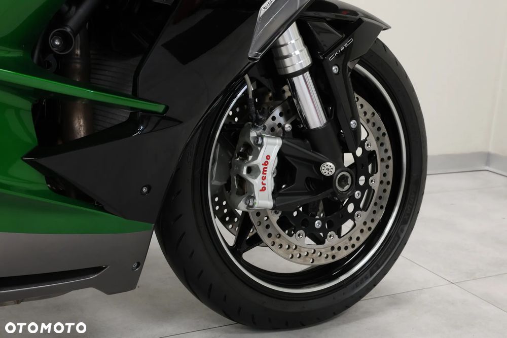Kawasaki Ninja H2 SX - 33