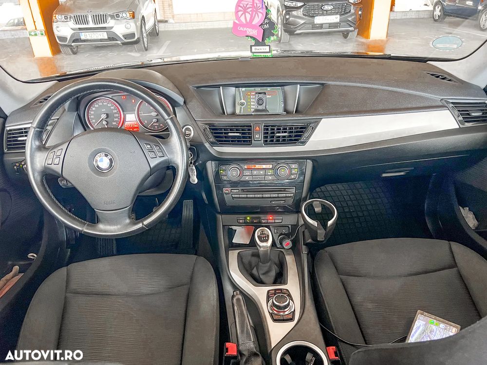 BMW X1 xDrive20d - 14