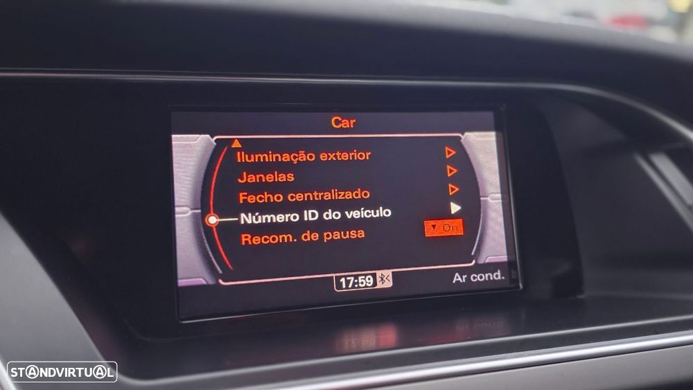 Audi A4 Avant 2.0 TDI S-line - 21