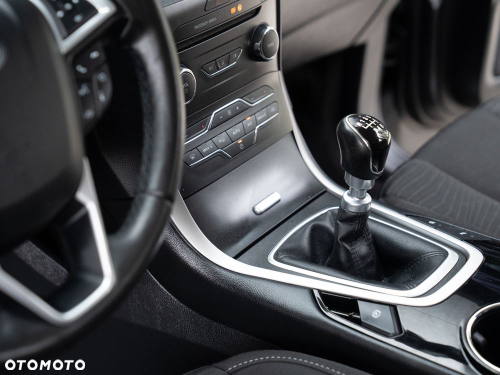 Ford S-Max 2.0 TDCi Trend - 30