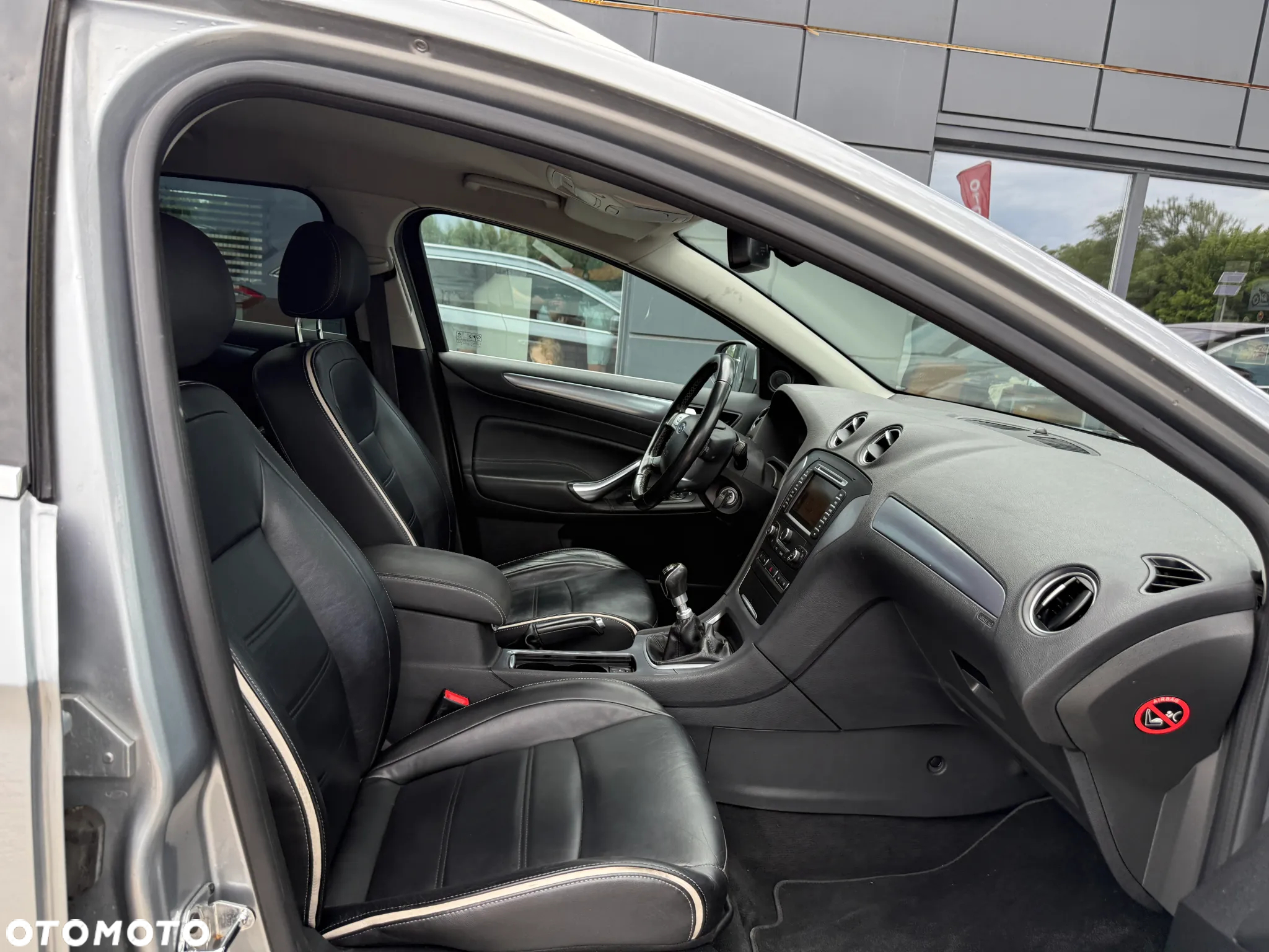 Ford Mondeo 1.6 TDCi ECOnetic Titanium - 22