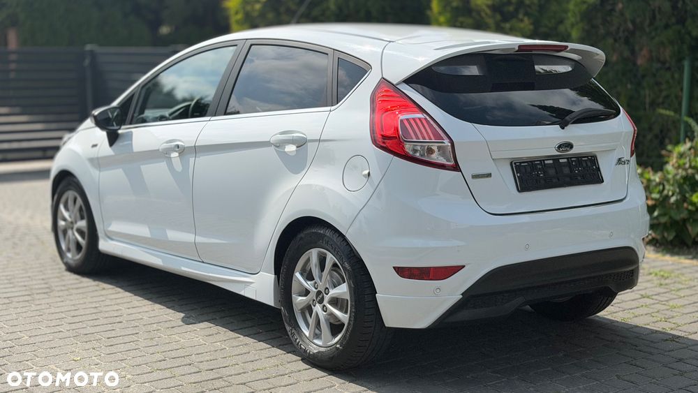 Ford Fiesta 1.0 EcoBoost S&S ST-LINE - 6