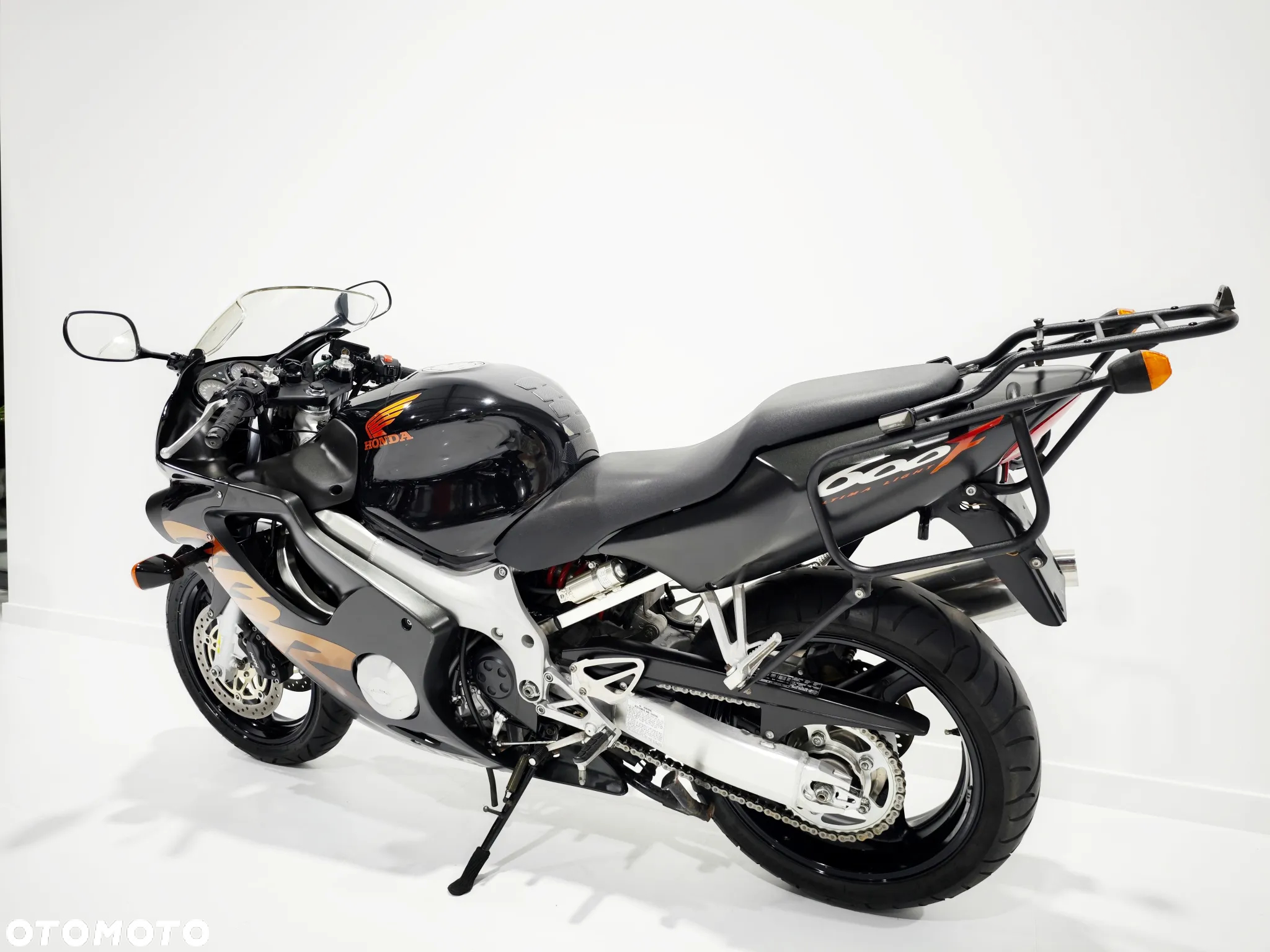 Honda CBR - 11