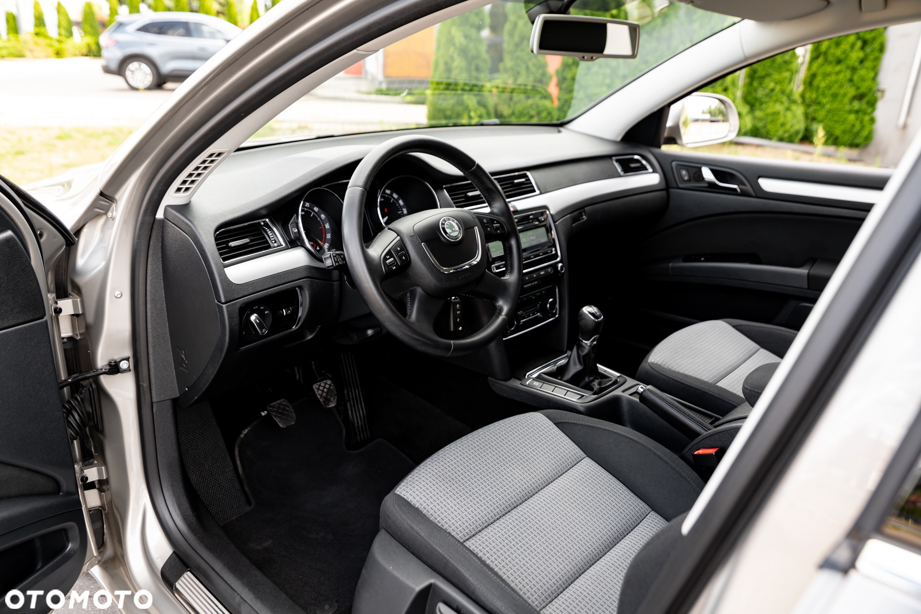 Skoda Superb 2.0 TDI Comfort - 19
