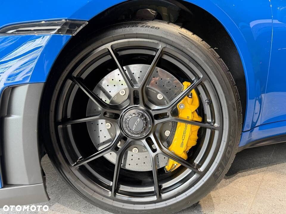 Porsche 911 - 18