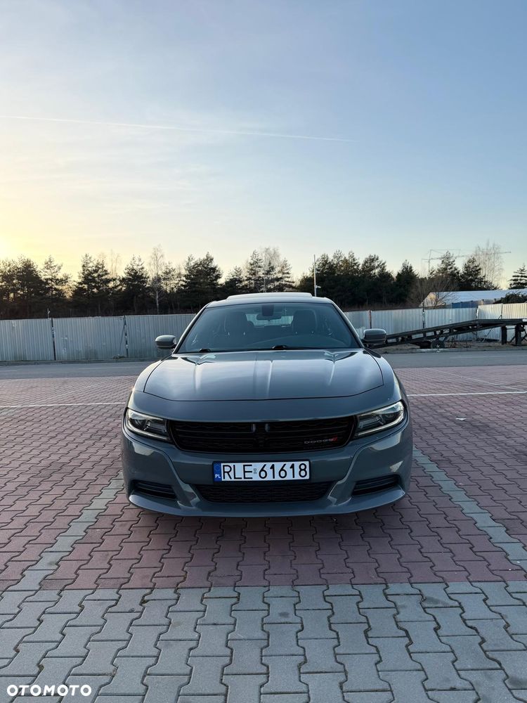 Dodge Charger - 3