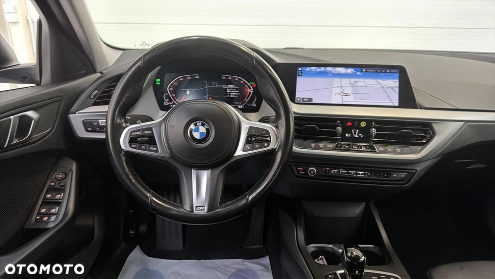 BMW Seria 1 118i Advantage - 14