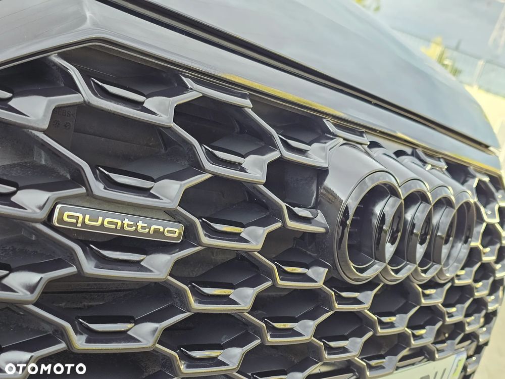 Audi Q3 Sportback 35 TDI quattro S tronic S line - 39