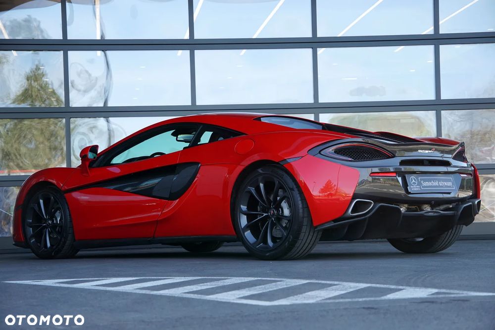 McLaren 570S Coupe - 4