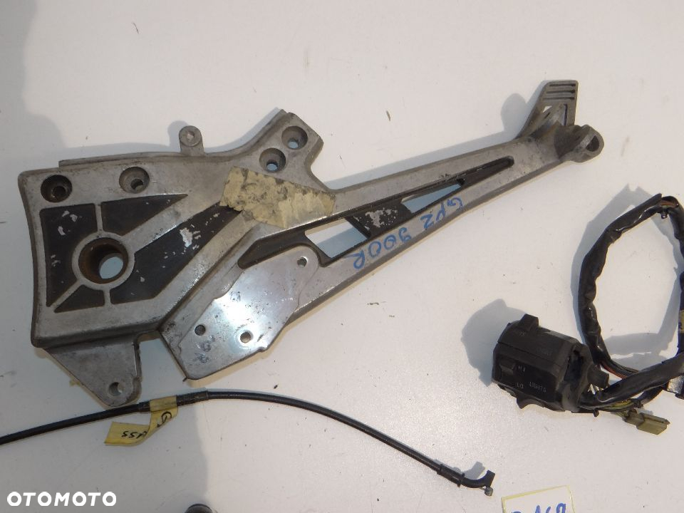 GPZ 900 miska olejowa orzewody oleju set przełącznik świateł panewki wodziki R169 - 10