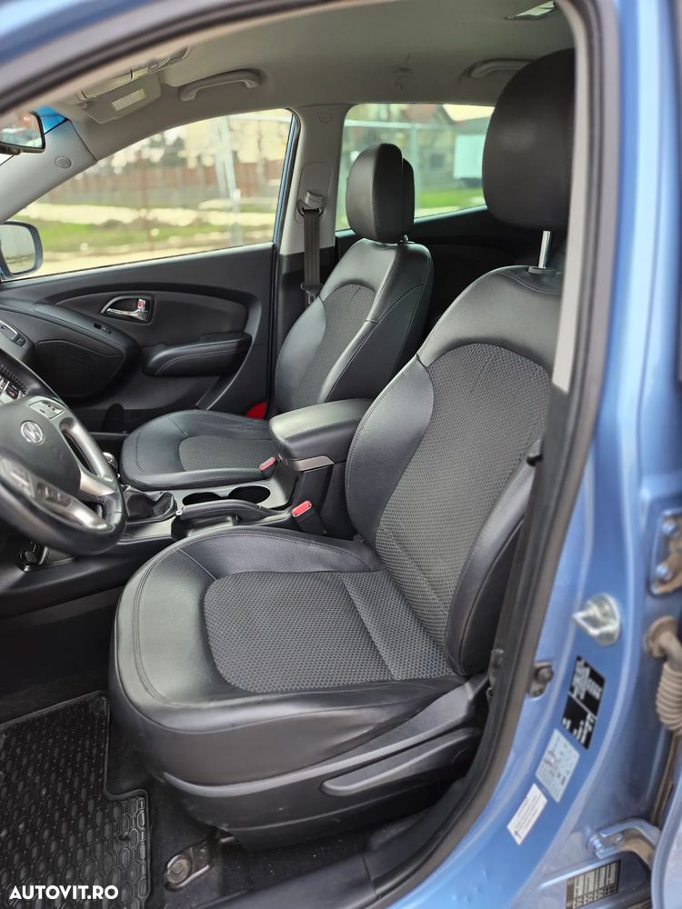 Hyundai ix35 2.0 CRDI 4WD Style - 9