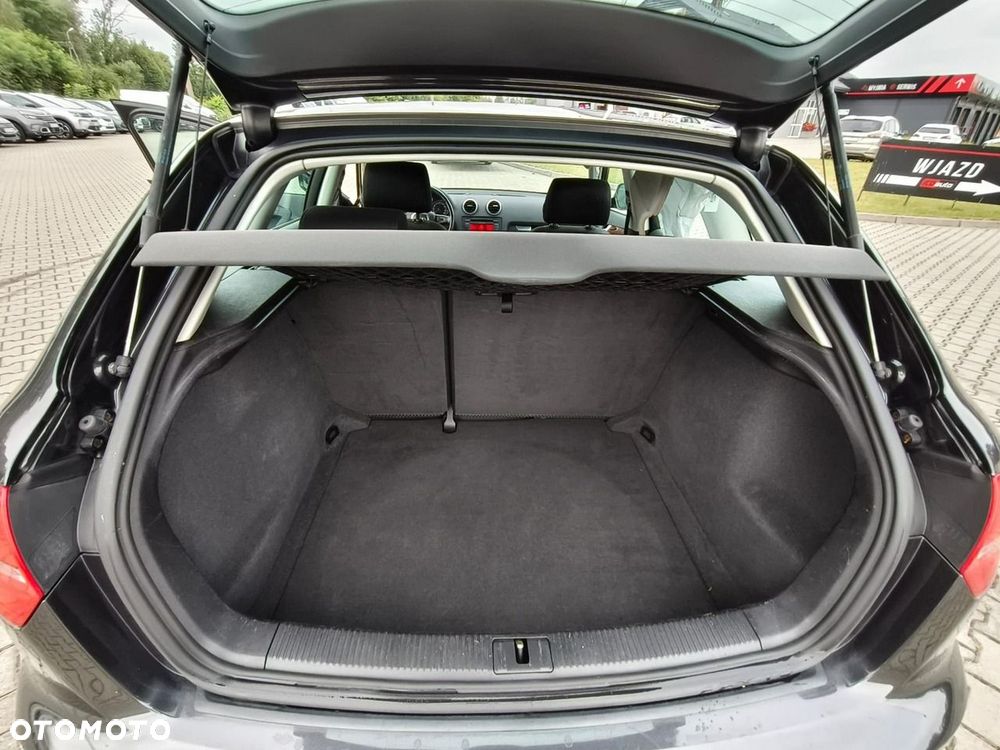 Audi A3 Sportback - 21