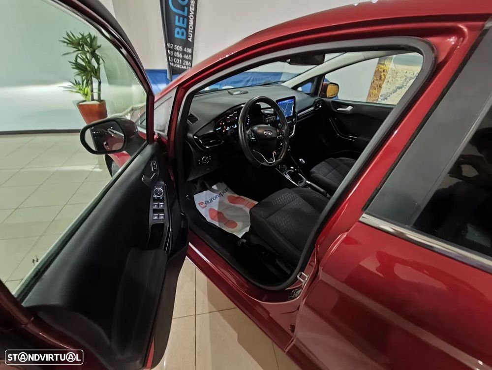Ford Fiesta 1.0 EcoBoost S&S TREND - 9