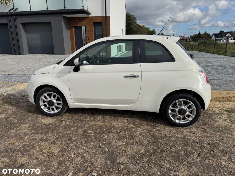 Fiat 500 1.2 8V Lounge - 12