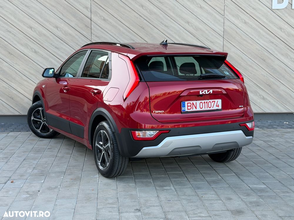 Kia Niro 1.6 GDI HEV 2WD OPF Aut. Core - 32