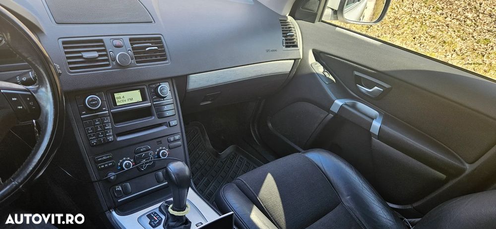 Volvo XC 90 D5 Edition - 7