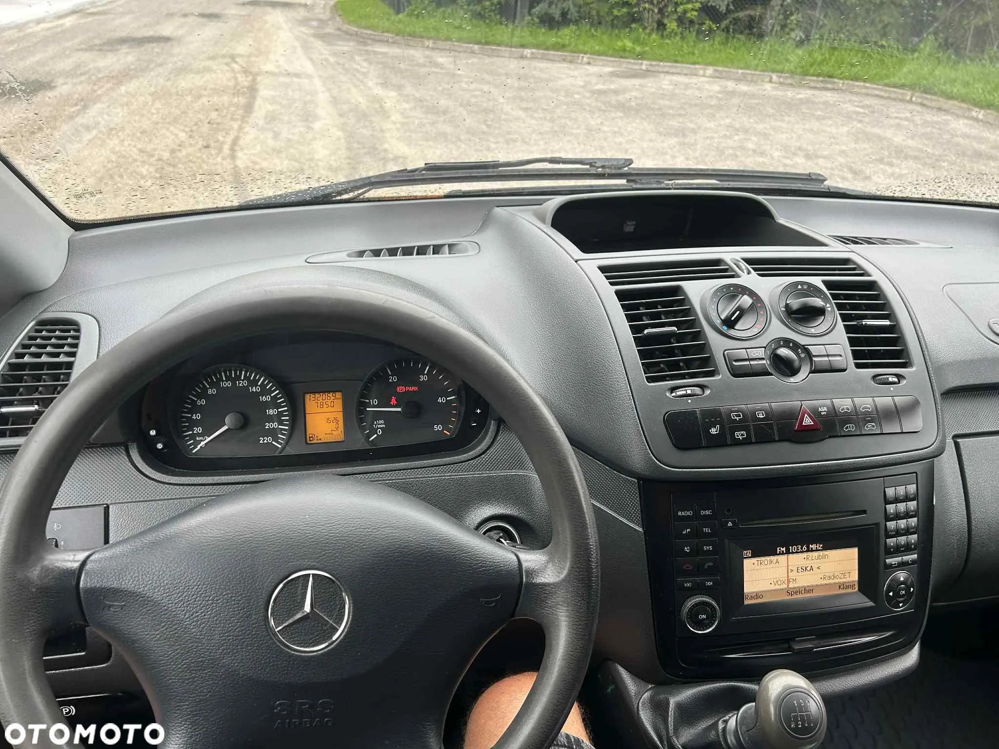 Mercedes-Benz Vito - 18