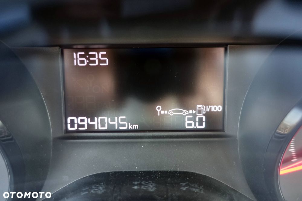 Peugeot 208 1.0 VTi Access - 19