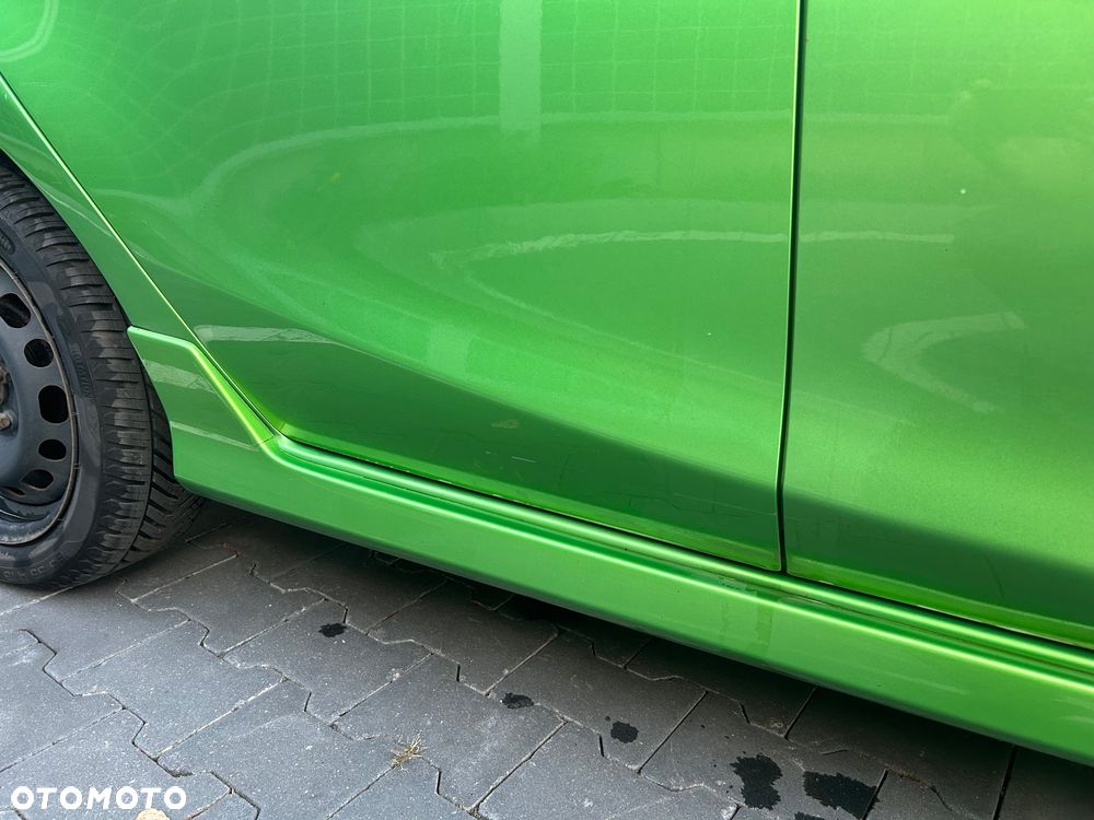 Mazda 2 - 18