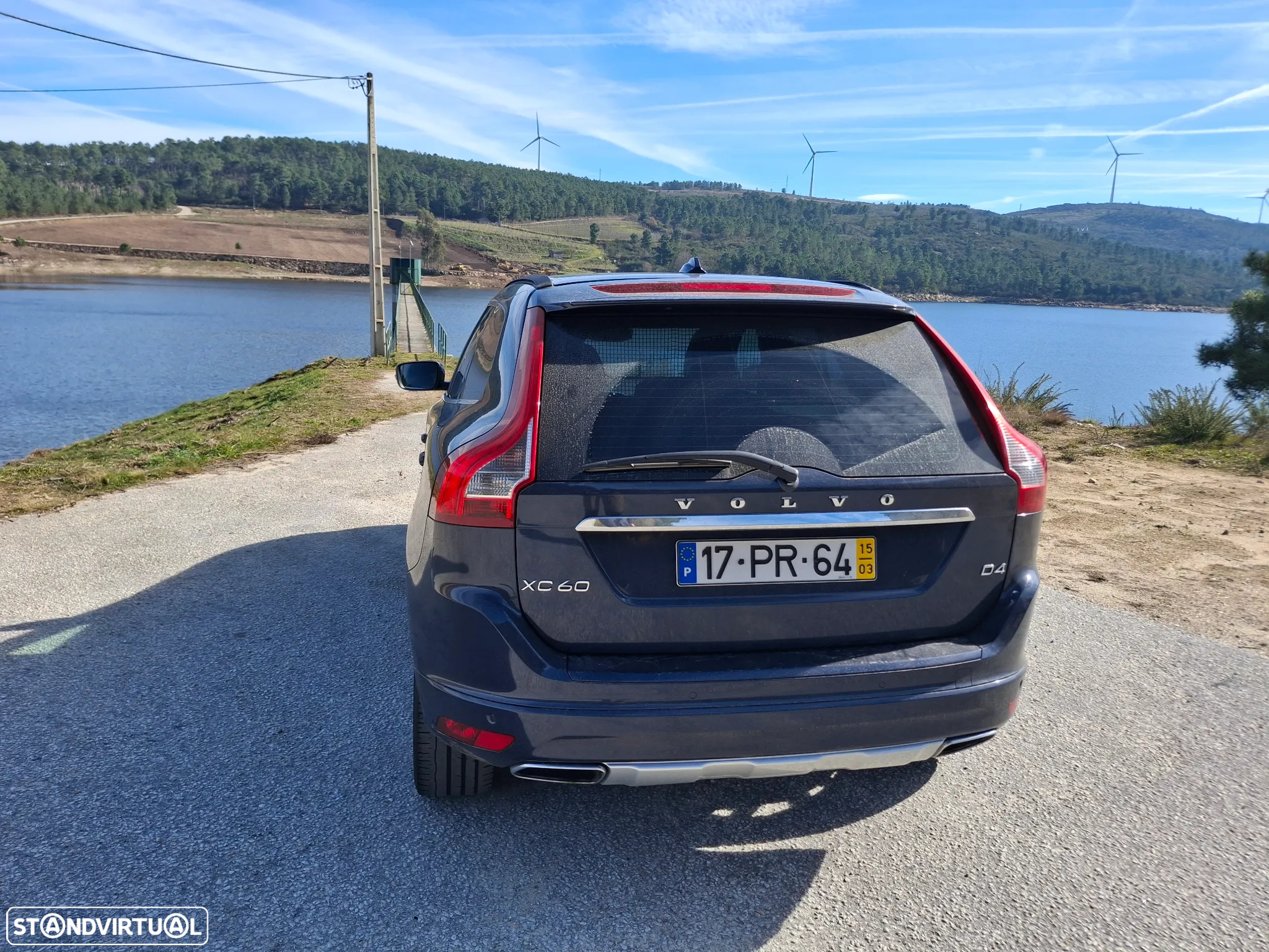 Volvo XC 60 2.0 D4 Momentum - 4
