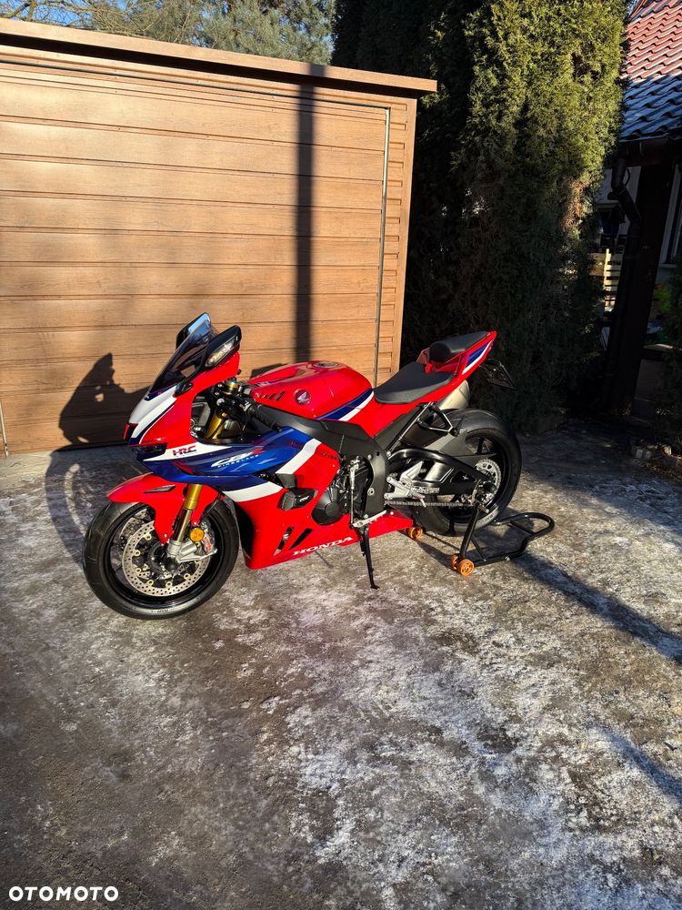 Honda CBR - 15