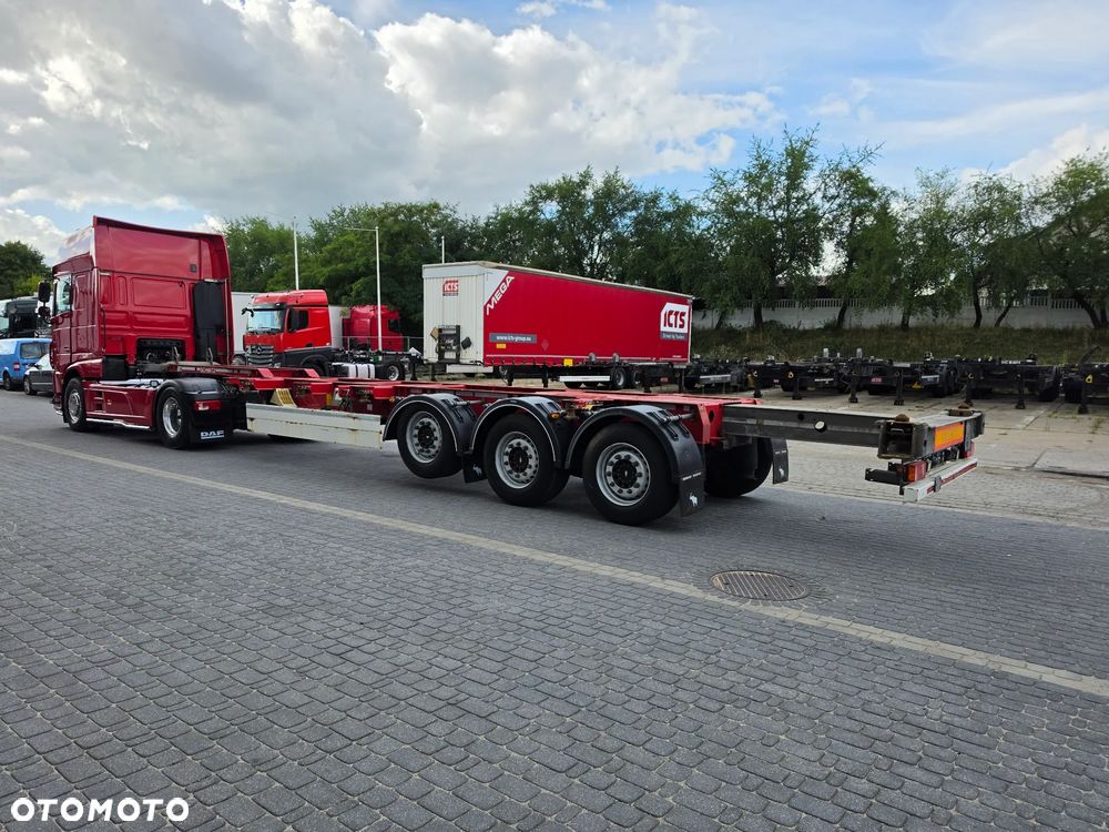 Schmitz Cargobull SCHMITZ CARGOBULL SCB S3D – PODWOZIE KONTENEROWE – 2019 ROK – 45’ – 3 OSIE – EBS KNORR – 67 000 PLN NETTO - 38