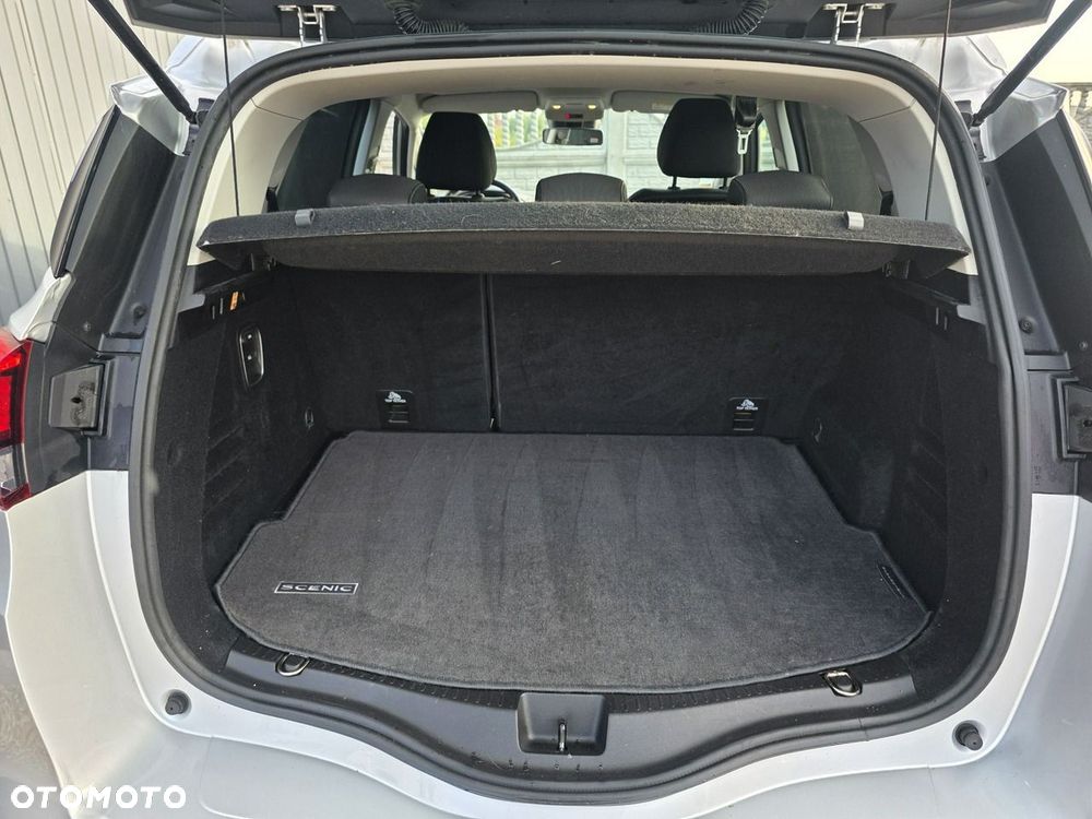 Renault Scenic - 28