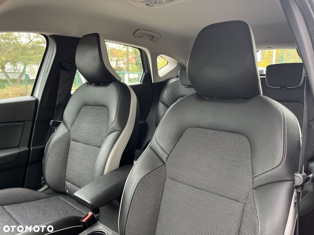 Renault Captur 1.3 TCe mHEV Intens EDC - 11
