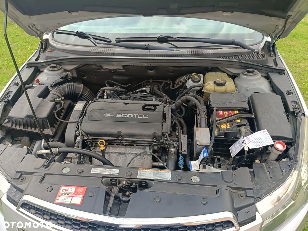 Chevrolet Cruze 1.8 LT+ - 21