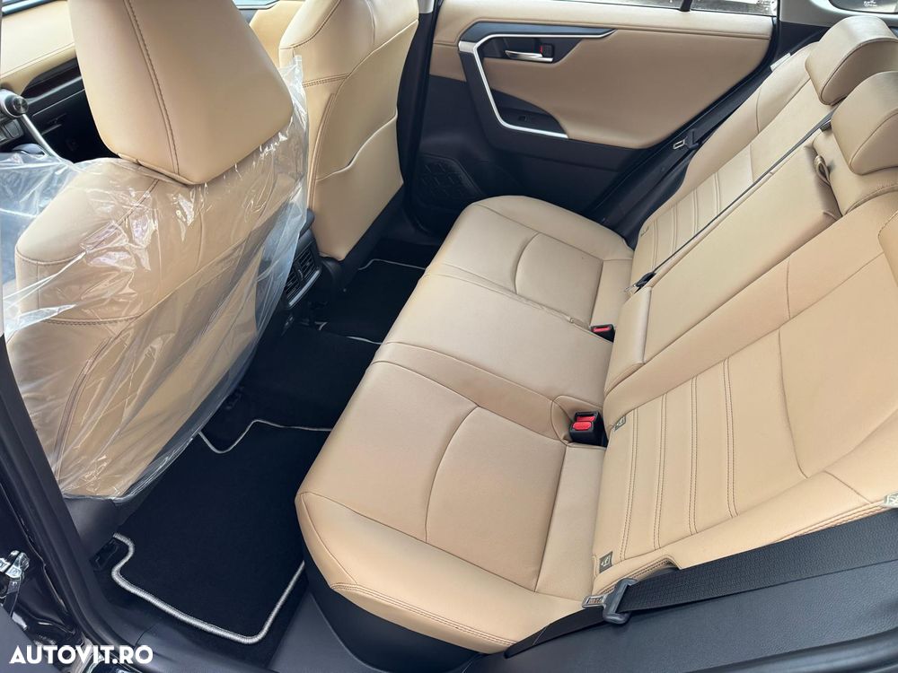 Toyota RAV4 2.5 Hybrid VVT-iE 4x4 Luxury - 6