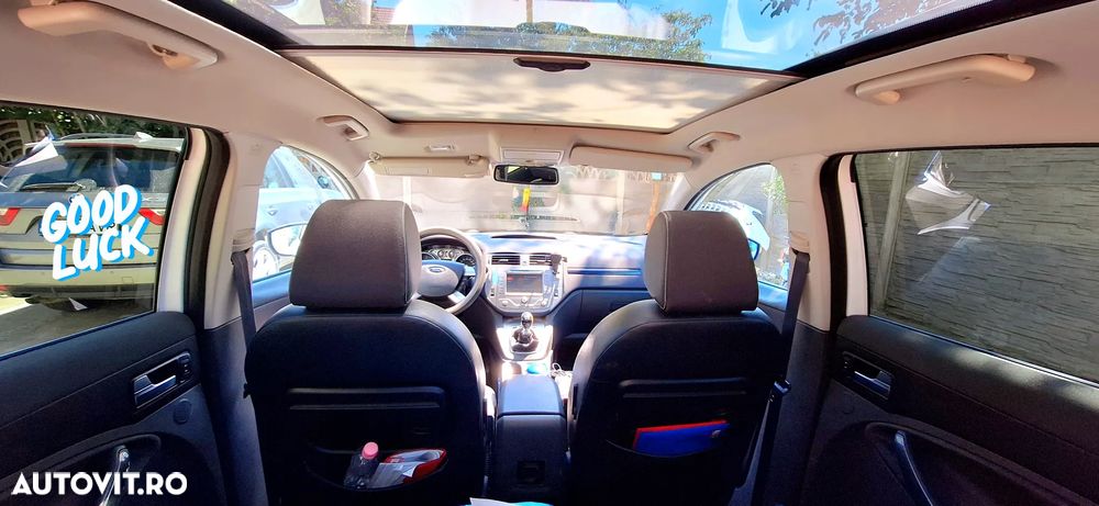 Ford Kuga ver-2-0-tdci-4wd-titanium - 17