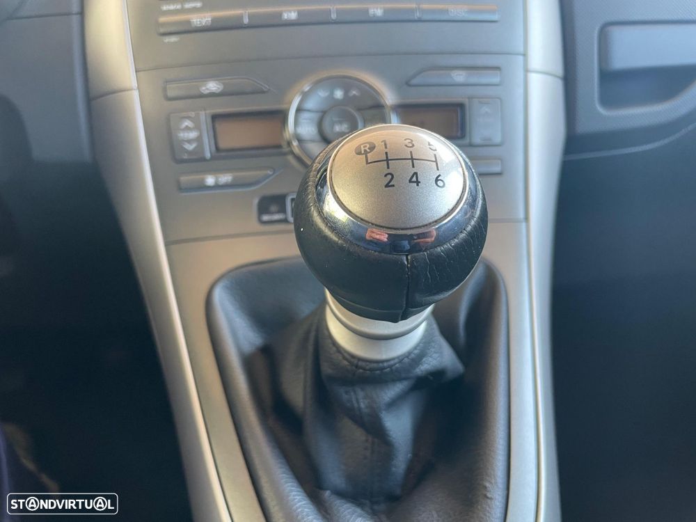 Toyota Auris 2.0 D-4D - 22