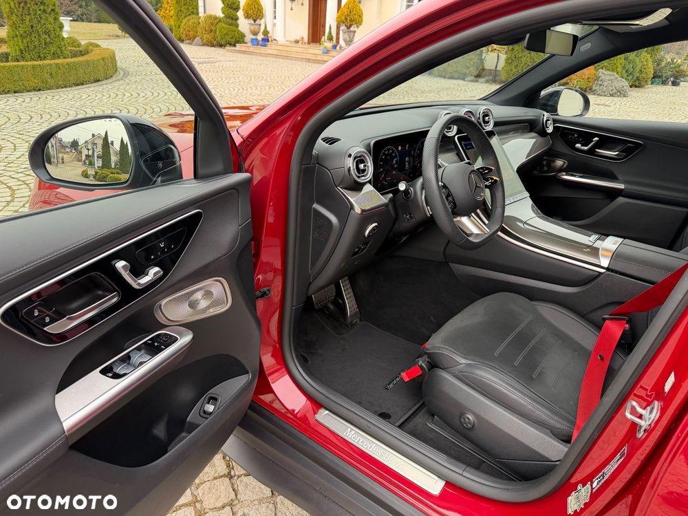 Mercedes-Benz GLC ver-200-mhev-4--matic-amg-line - 11