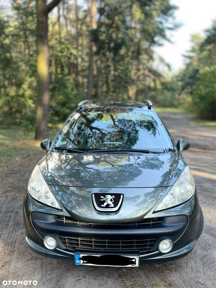 Peugeot 207 - 2