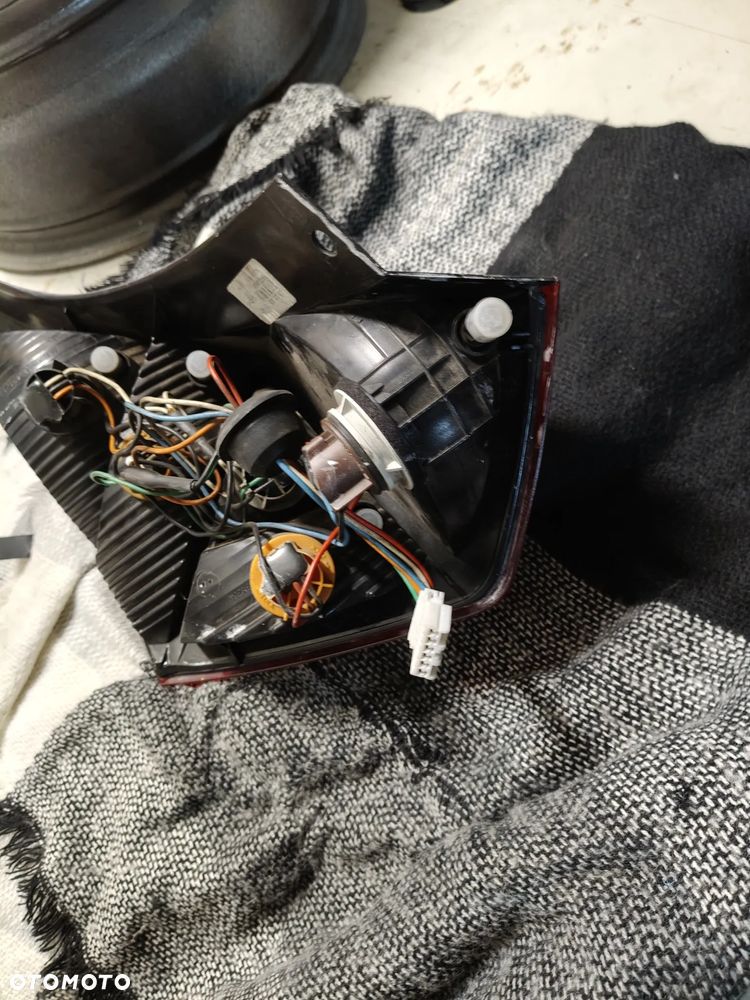 Renault Avantime lampa tylna lewa - 10