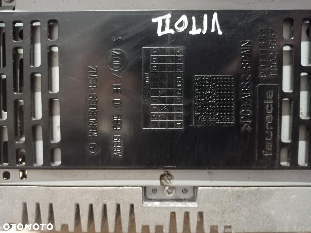 VITO W639 RADIO A6396891031 - 2