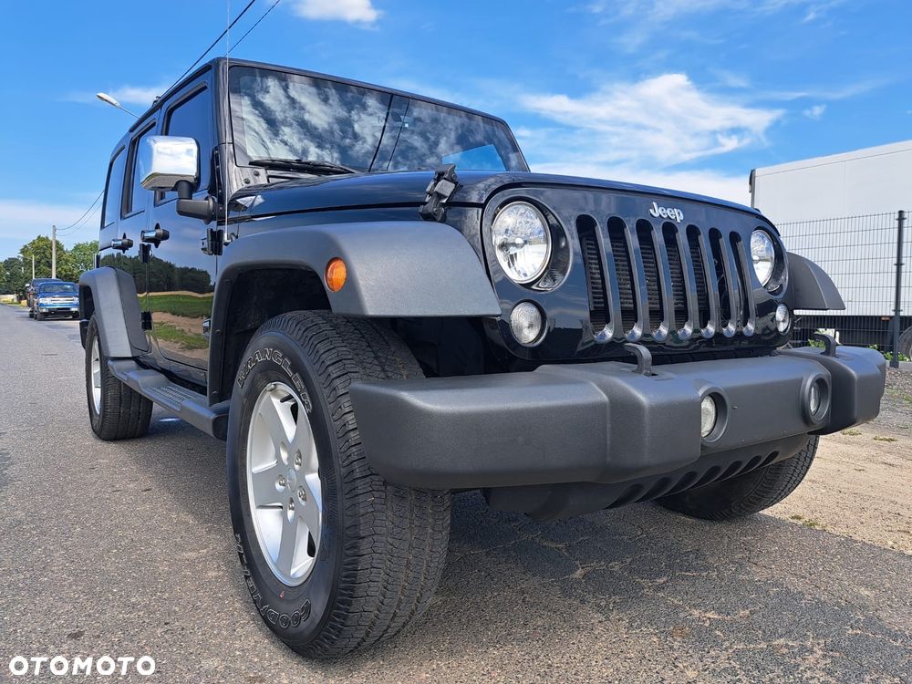 Jeep Wrangler - 4
