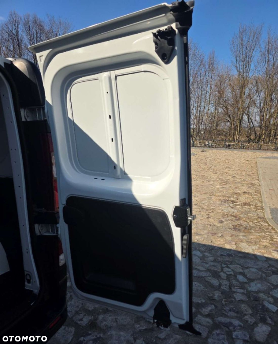 Renault Trafic - 28