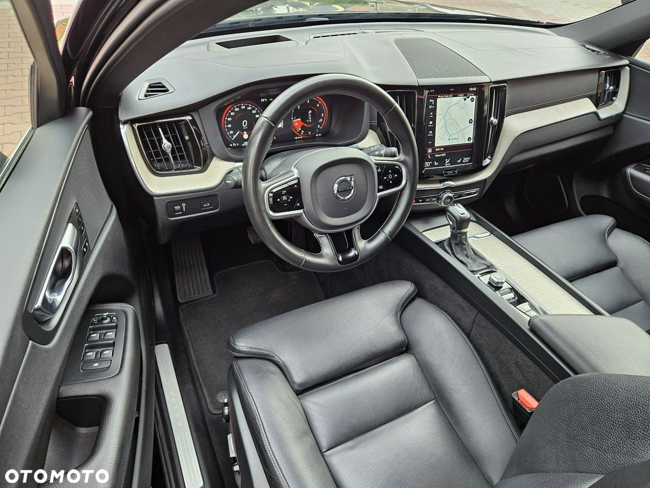 Volvo XC 60 D4 Inscription - 8