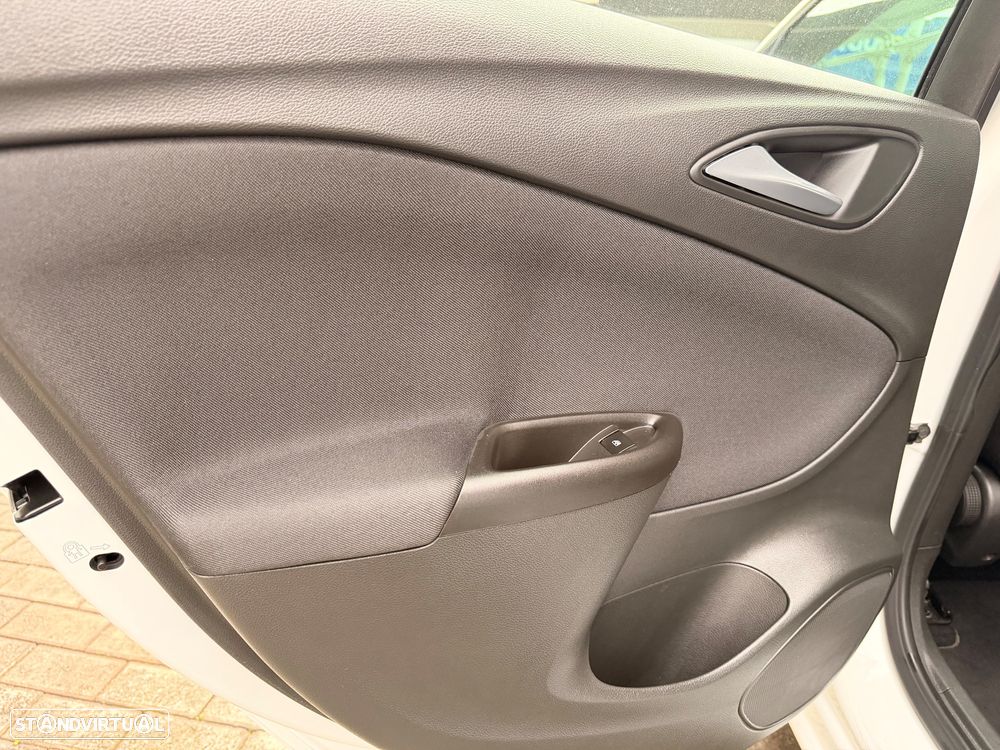 Opel Astra 1.5 D Business Edition S/S - 30