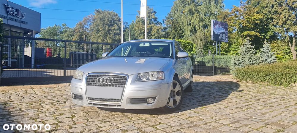 Audi A3 2.0 TDI DPF Ambiente - 1