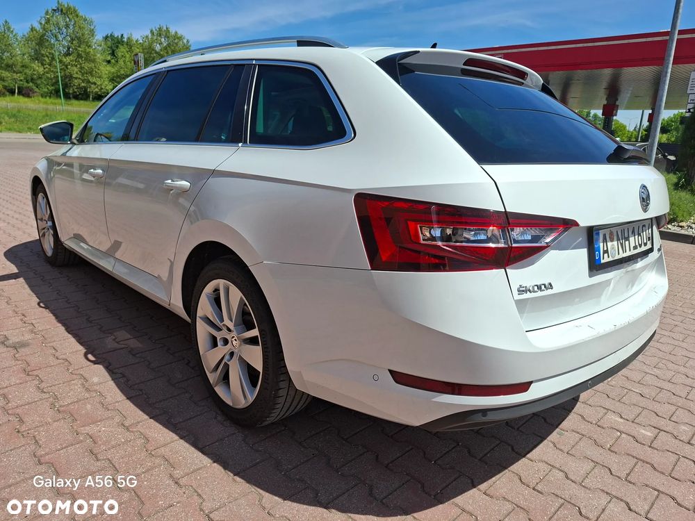 Skoda Superb 2.0 TDI Style - 36