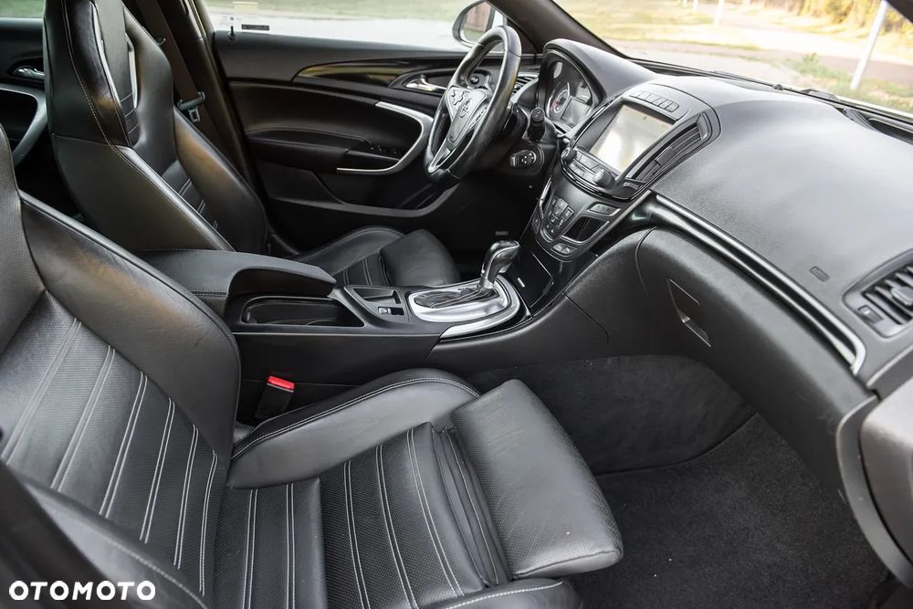 Opel Insignia 2.8 V6 Turbo 4x4 OPC - 32