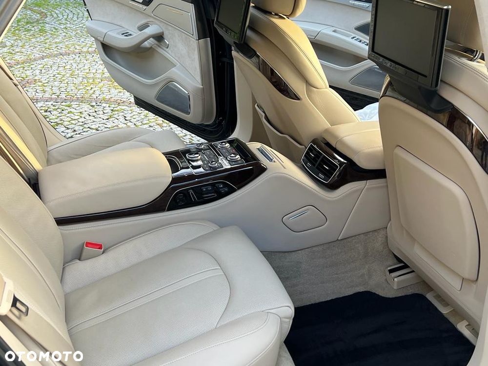 Audi A8 - 16