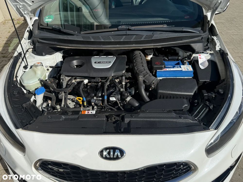 Kia Ceed 1.6 T-GDI GT-Track - 39
