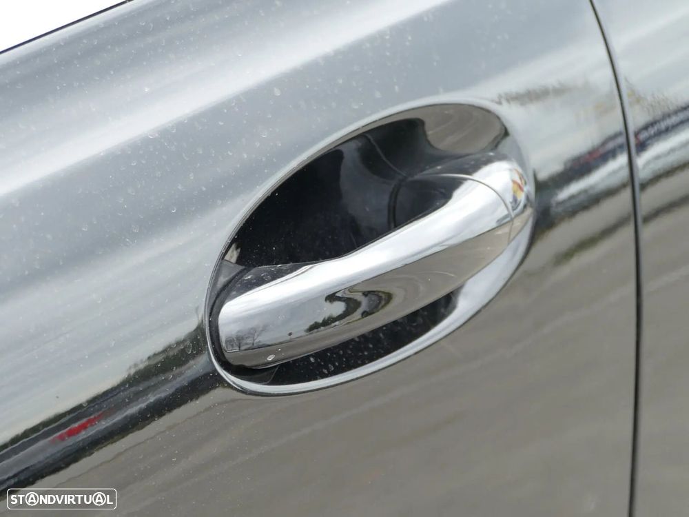 Mercedes-Benz GLB 180 d AMG Line - 7