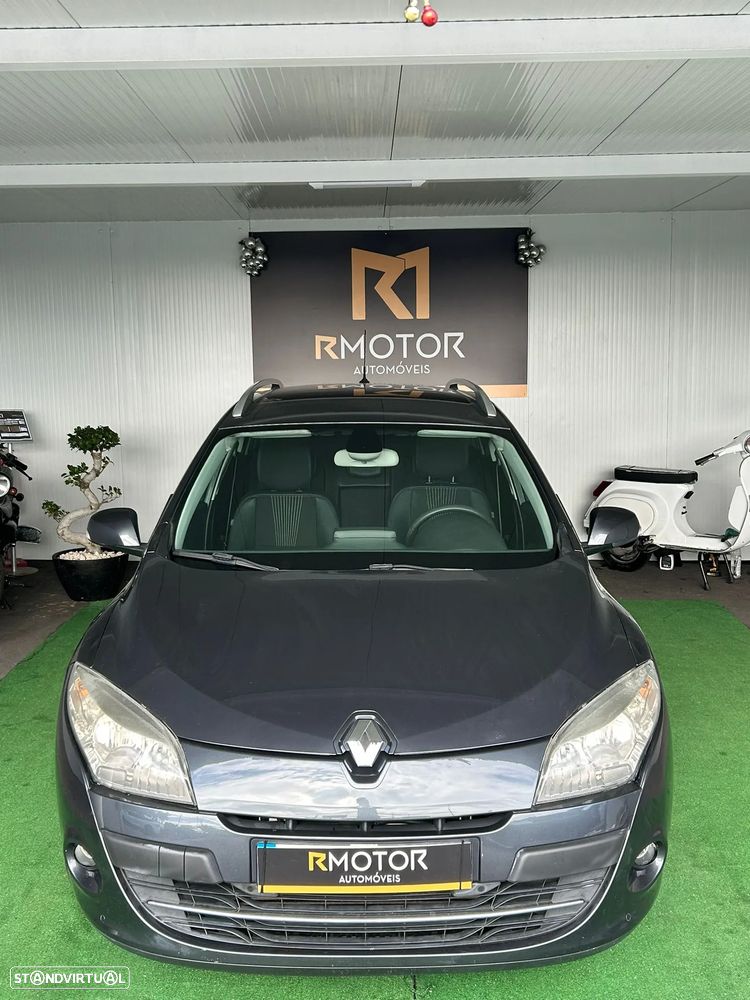 Renault Mégane 1.5 dCi Dynamique S - 4