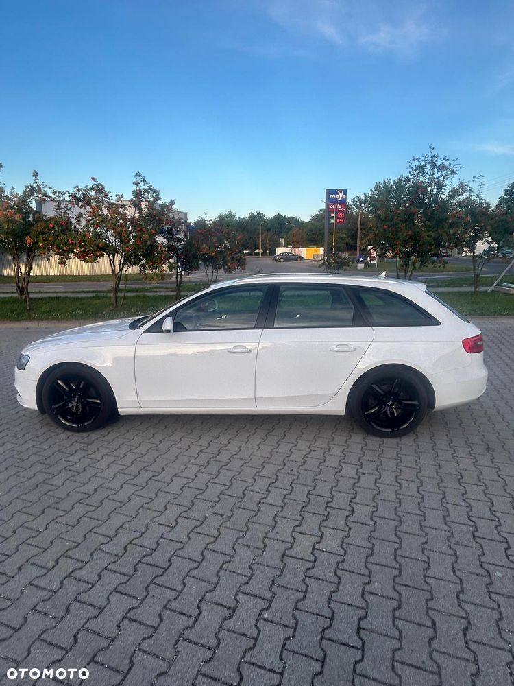 Audi A4 Avant 2.0 TDI - 7